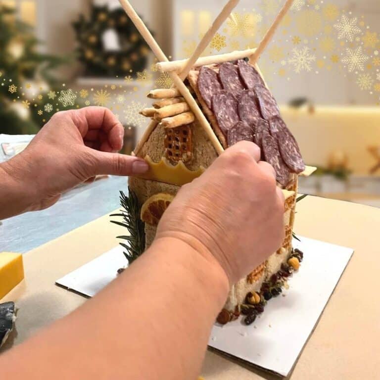 hands-making-charcuterie-chalet-gift (2)