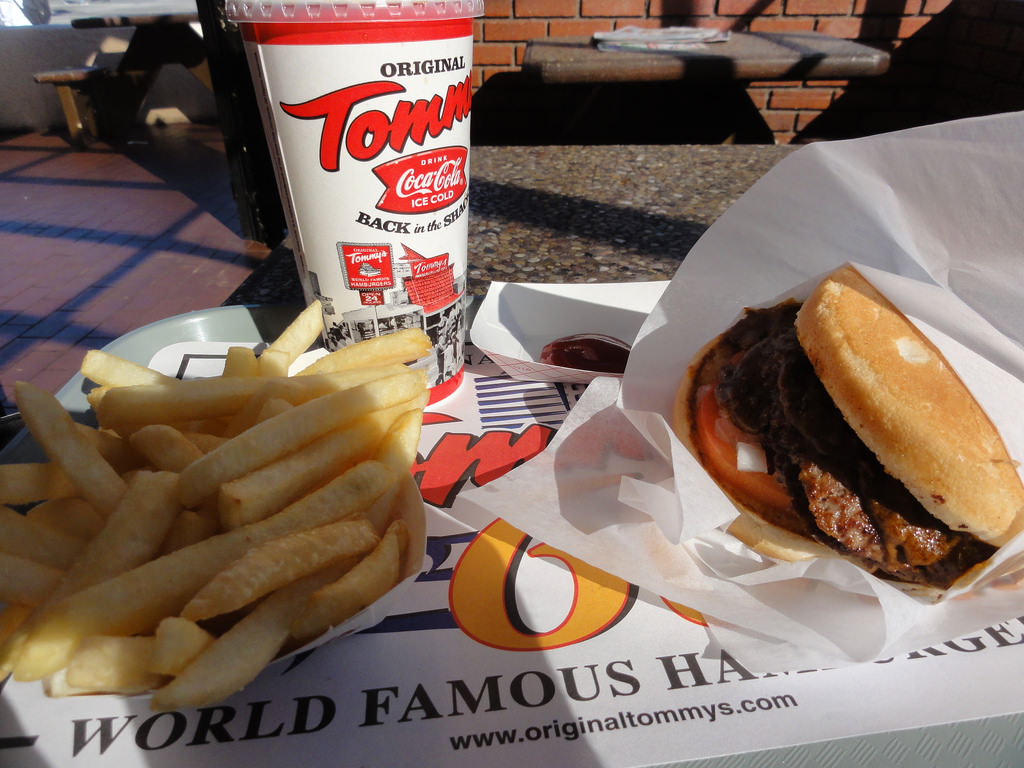 Tommy's Hamburgers is one of 24-hour LA Restaurants: