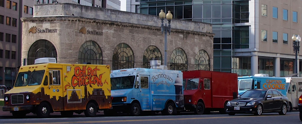Food Truck Catering is one of 5 Innovative Catering Ideas For Your Next Private Event 
