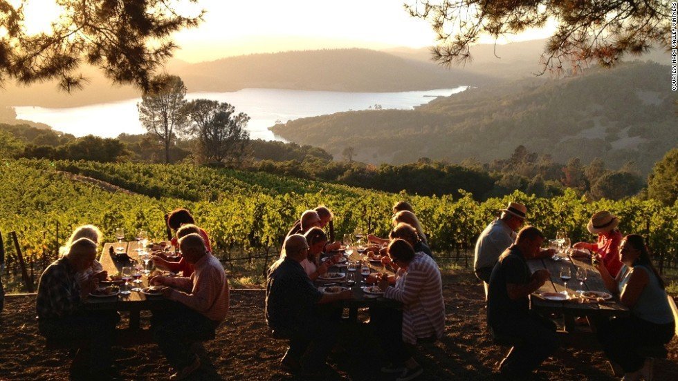 going wine tasting in napa is a 25th birthday party idea for you