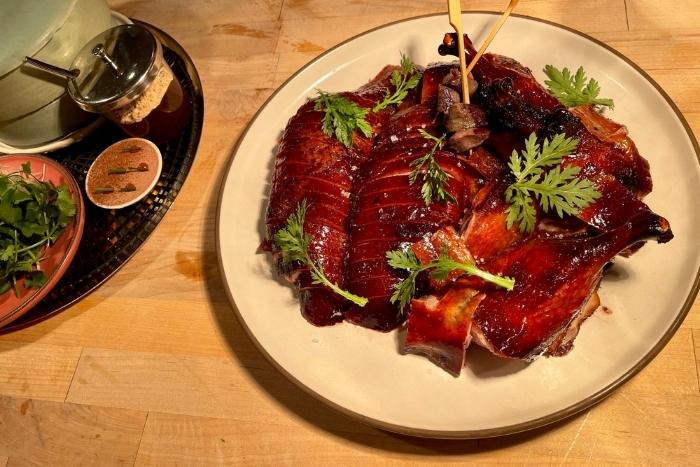 mister-jius-roasted-duck-is-one-of-the-most-instagrammable-restaurants-in-sf