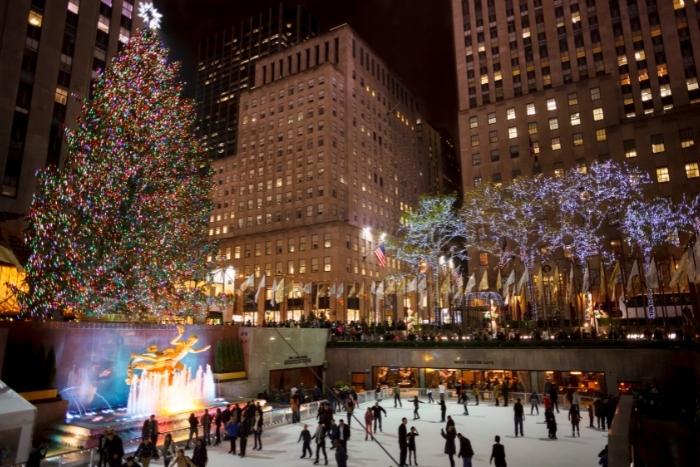 corporate-holiday-party-iceskating-at-rockefeller-center-rink