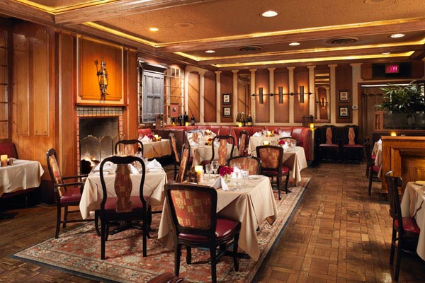 dining room at house of prime rib in san francisco