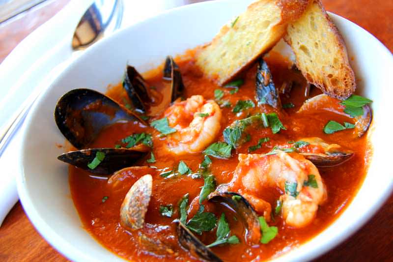 bowl full of san francisco cioppino