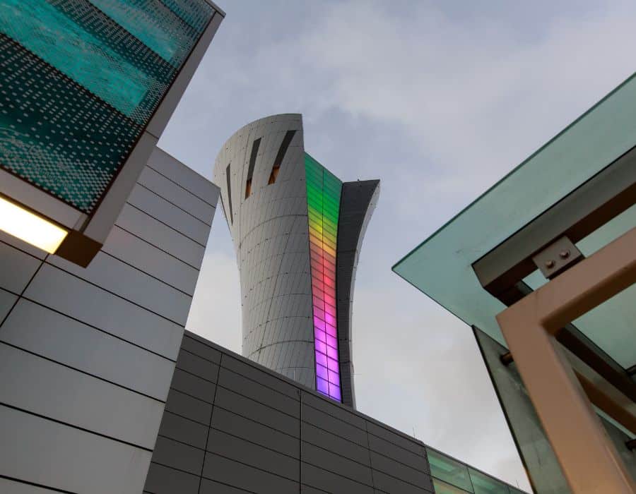 air traffic control tower at sfo