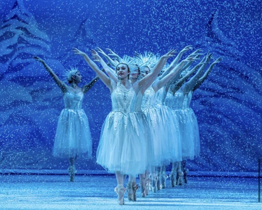the nutcracker performance at los angeles ballet