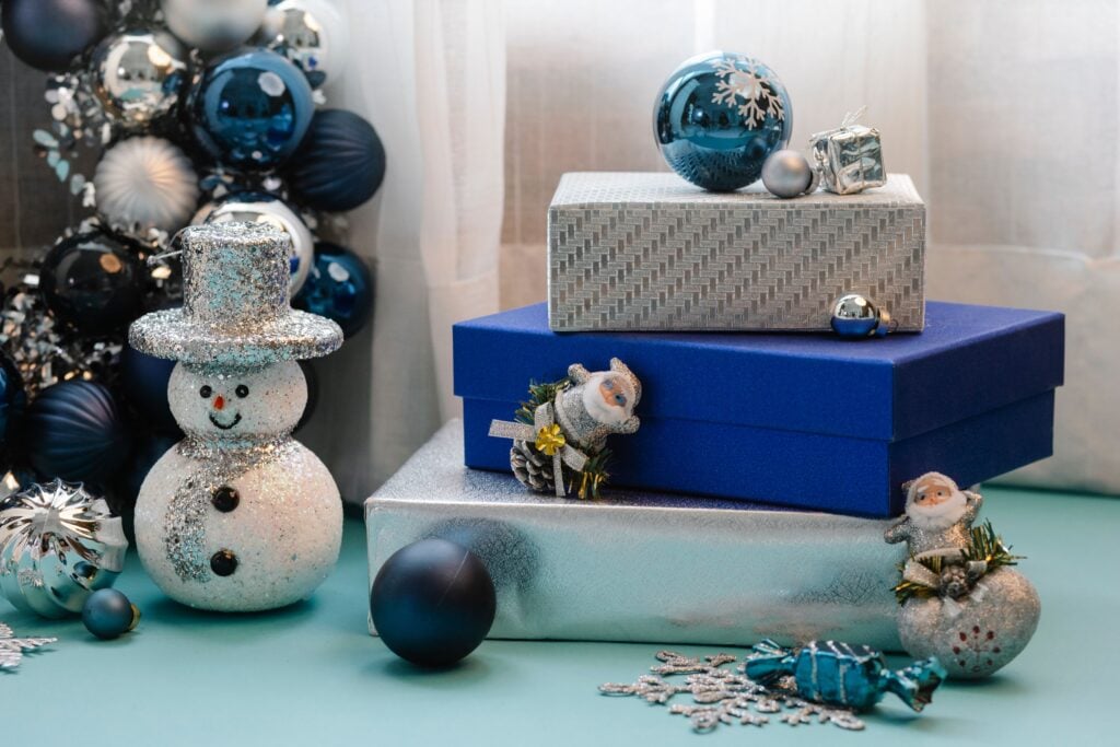 Winter wonderland themed party decor