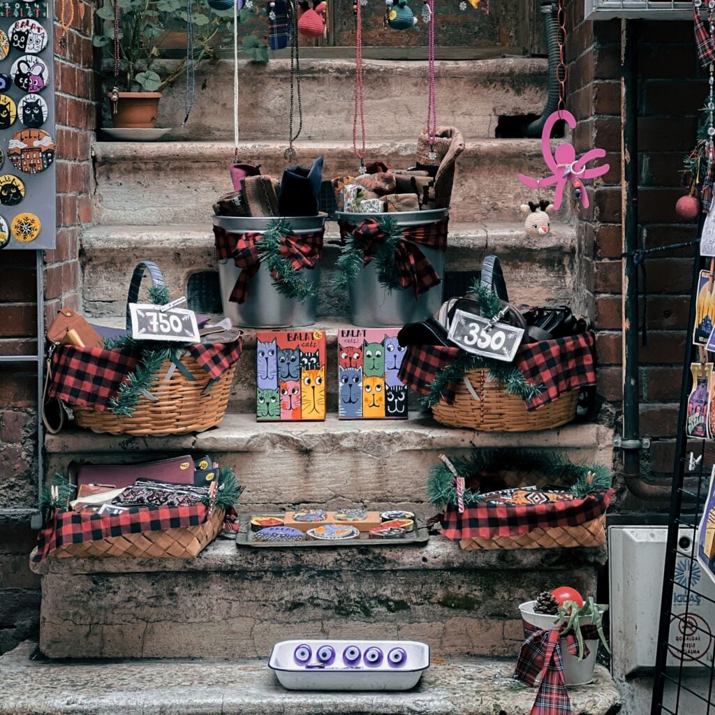 Holiday gift baskets on the steps