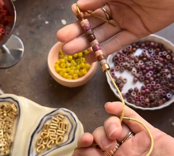 Friendship bracelet craft at Happy Medium NYC
