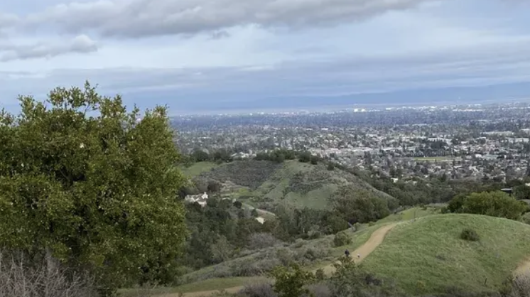 The views on the Seven Spring Loop are unforgettable