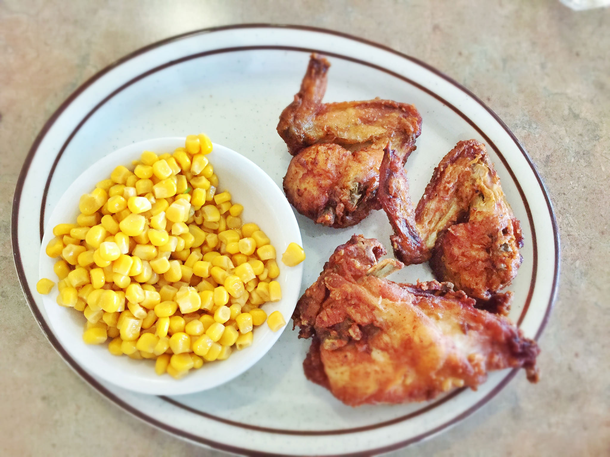 Dinah's Fried Chicken: Top 10 Restaurants Near LAX