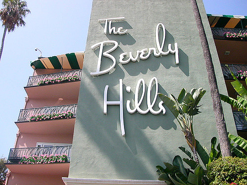 10 Things Everyone Should Do In LA Before They Die: beverly hills hilton