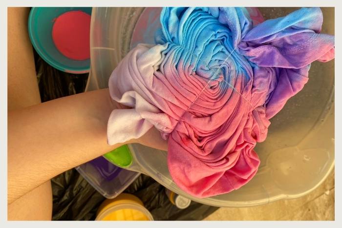 create tie dye during unique virtual events