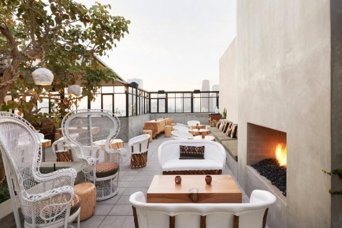 rooftop-bar-at-upstairs-ace-hotel