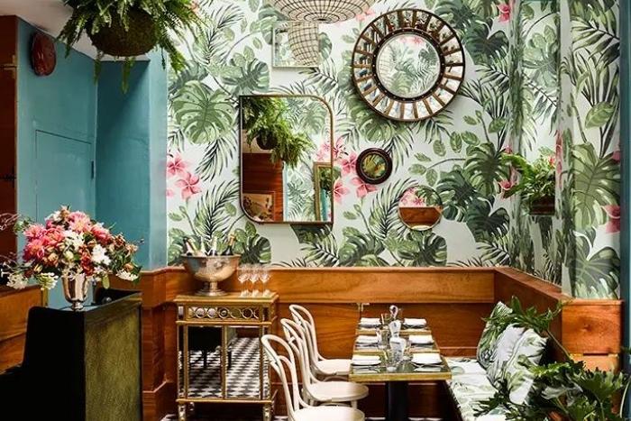 leos-oyster-bar-most-instagrammable-restaurants-in-sf
