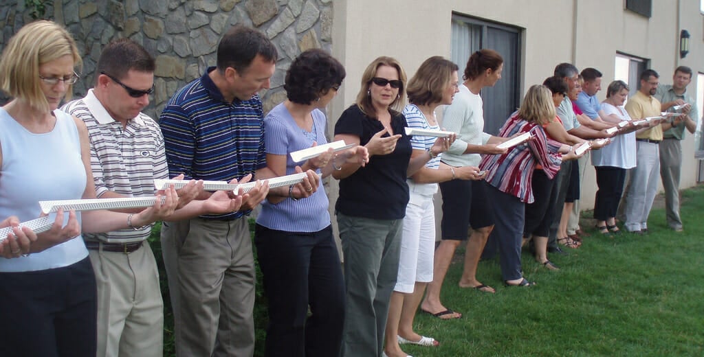 2018 Guide to Corporate Team Building in NYC: get everyone on board