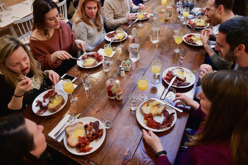 Food Tours: A Tasty And Tested Team Building Activity: try new dishes together